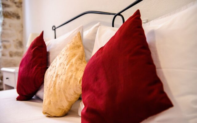 Apartment Peristil Aurea
