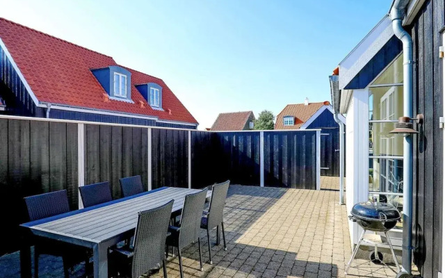 Comfortable Holiday Home in Jutland with Hot Tub