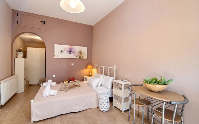 Ntina Pool House By Konnect