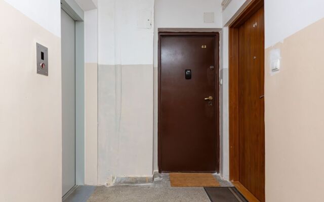 Apartments Warsaw Kredytowa by Renters