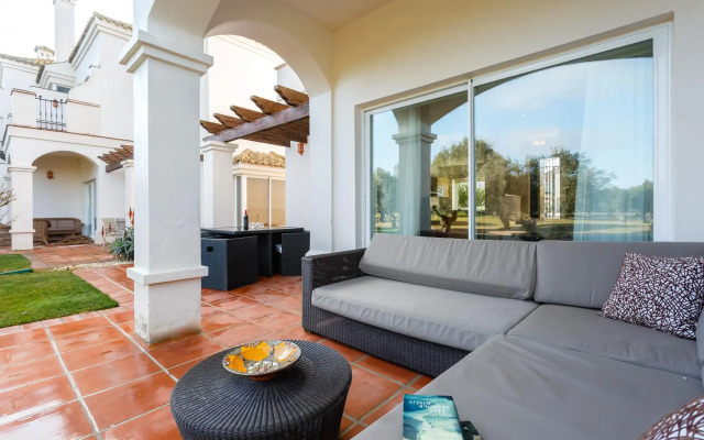 Arcos Gardens Resort