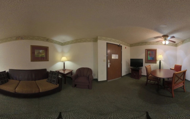 Blue Way Inn & Suites Eagan