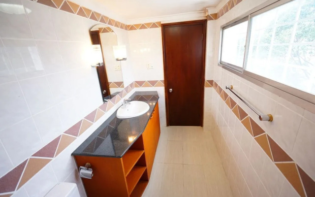 HoLo Garcerie Saigon Serviced HomeStay