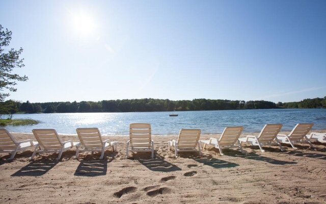 Sojourn Lakeside Resort