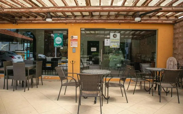 Hotel Meson De La Rivera