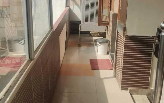 Narayani Guest House By GRB