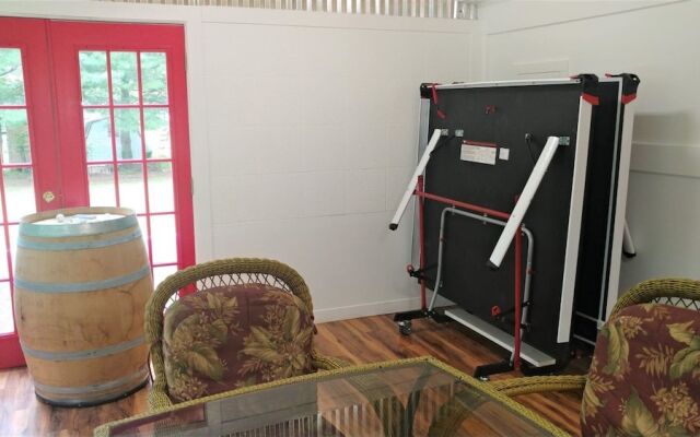 The Jive - Christophers_riverside_cabin