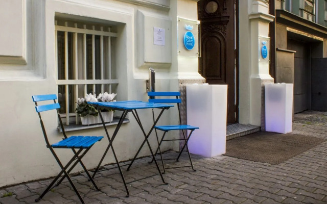 Royal Court Hotel