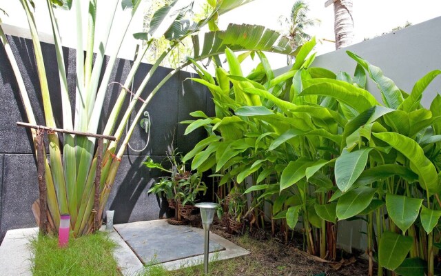 Villa Friendship 7