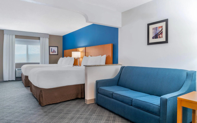 Comfort Suites Auburn Hills-Detroit