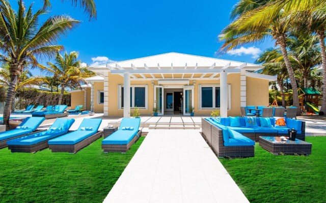 Sprat Bay Luxury Villa