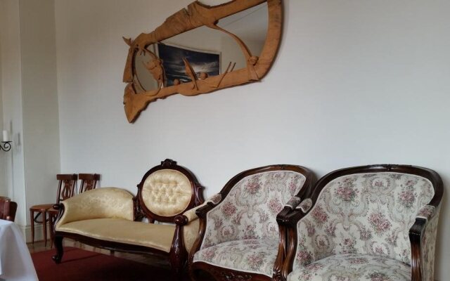 Empire Hotel Deloraine