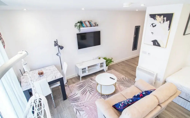 Perfectly Located Apartment - Sheffield City