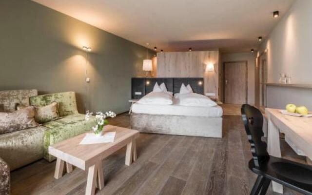 Schenna Resort Hotel Rosengarten