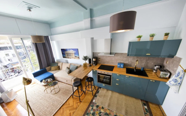 Yourhome under Acropolis Roofdeck w.view