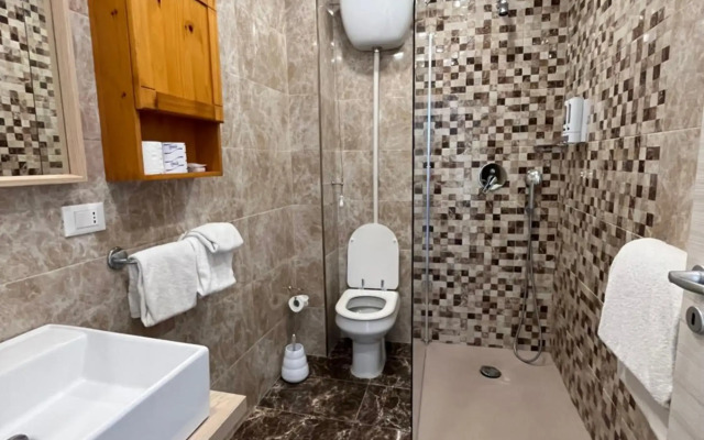 Hotel Tysandros