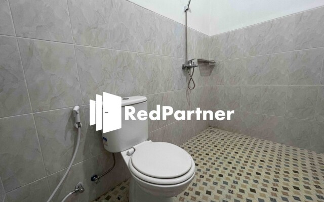 Hotel Pusponjolo Syariah Semarang RedPartner
