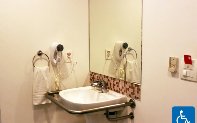 Total Hotel