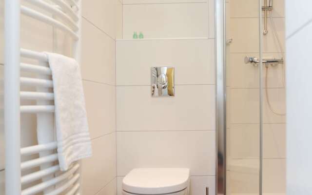 Suite Genevieve Five Stars Holiday House