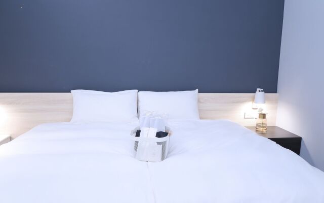 Greenight Hotel