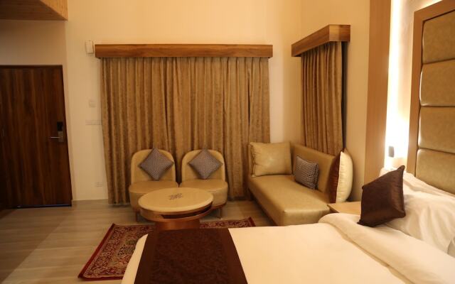 Oakwood Hamlet Resort - Shoghi - Shimla