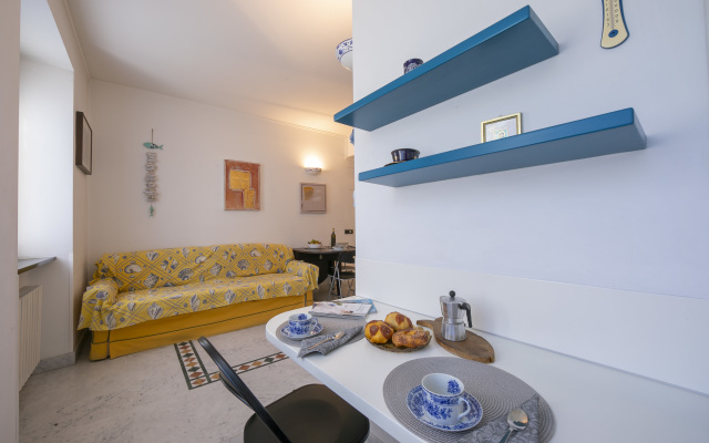 Palace Apartment