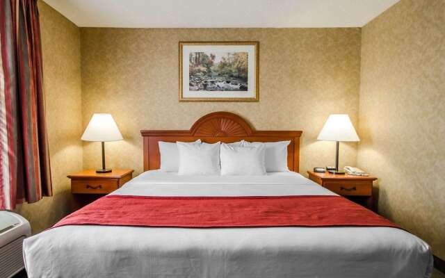 Quality Inn & Suites Rockport - Owensboro North (GOLD AWARD WINNER)