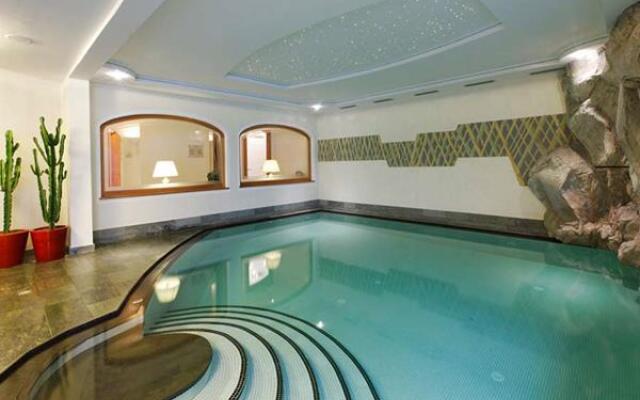 Residence & Hotel Alpinum