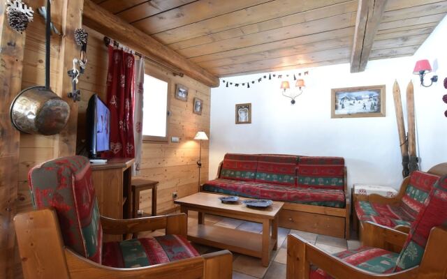 Lake View Chalet in Tignes near Ski Area