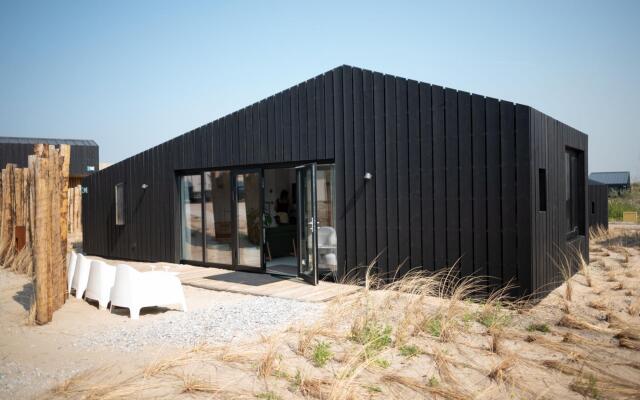 Modern Lodge With 2 Bathrooms, Near the Beach