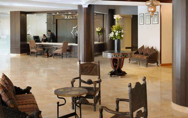 Al Safir Hotel & Tower