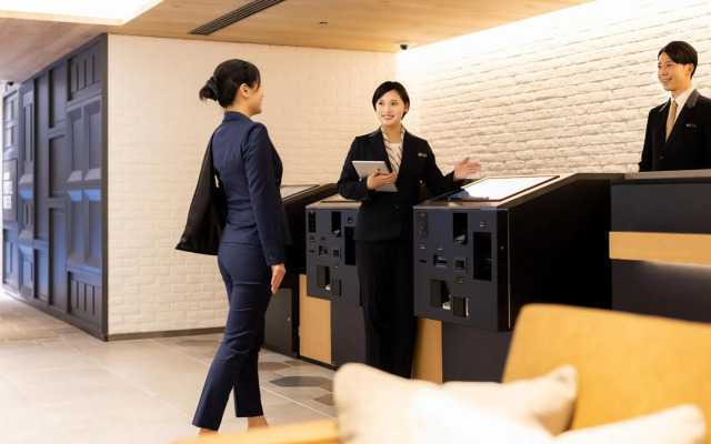 JR-East Hotel Mets Yokohama