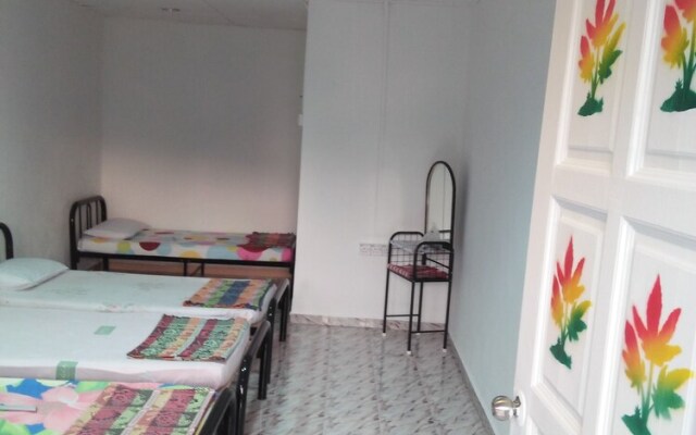 Nazri Nipah Camp