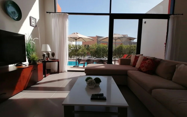 B@103 Luxury Villa with a Heated swimming pool in Soma Bay.
