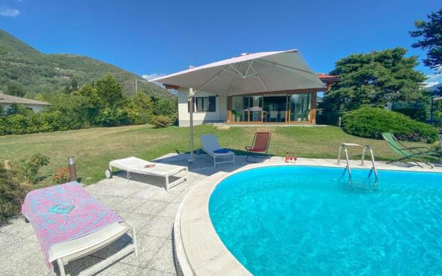 Paradiso-Boschetto Strand Bungalow mit Pool