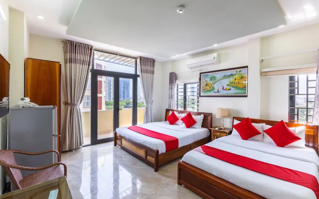 OYO 415 Nice House Hotel