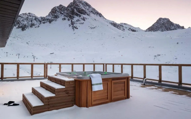 MGM lŽEcrin des Neiges Residence