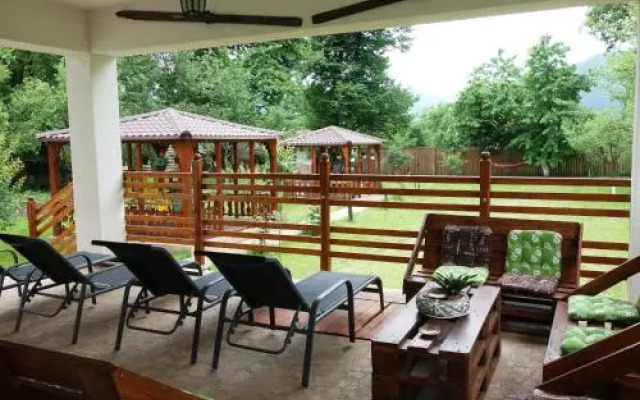 Pensiunea Tania-Nora