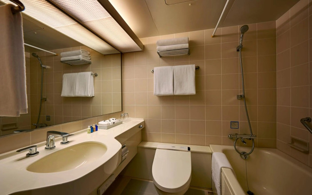 ANA Crowne Plaza Resort Okinawa Uruma Hills by IHG