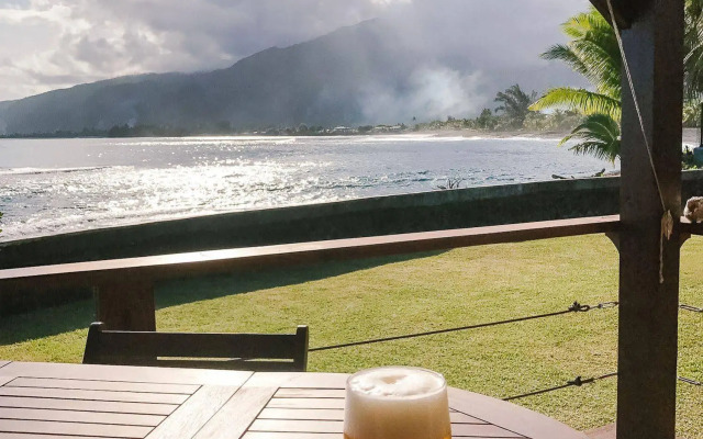 Tahiti Surf Beach Paradise