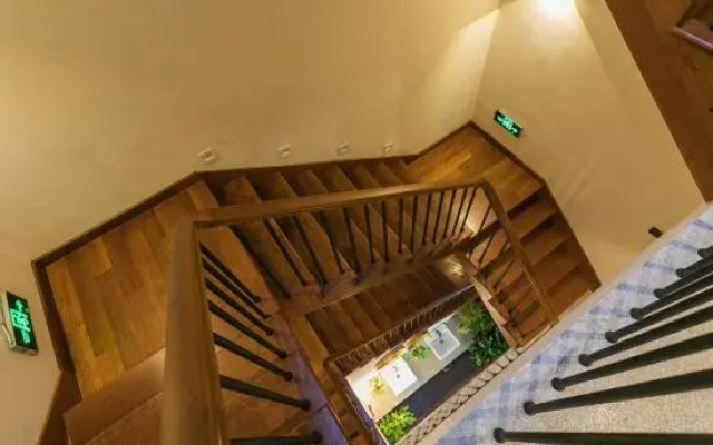 Xiangchao Chujian Boutique Hostel