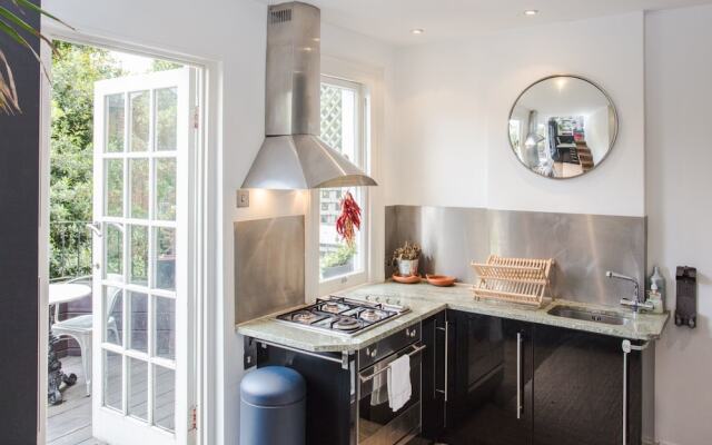 Notting Hill Apartment