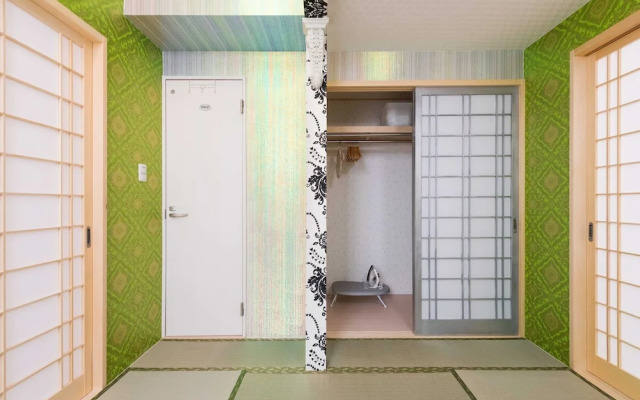 Papillon Paradis Nishi-Shinjuku