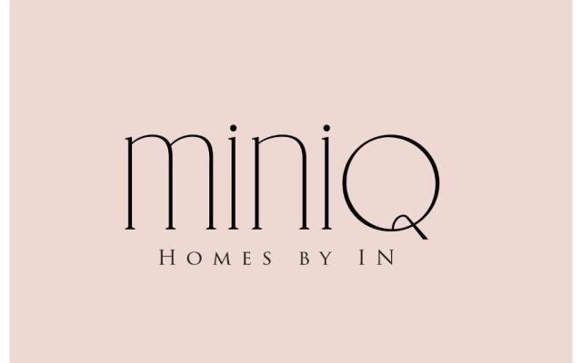 MINIQ HOMES 102 - Historical Stone House with Garden Cinema