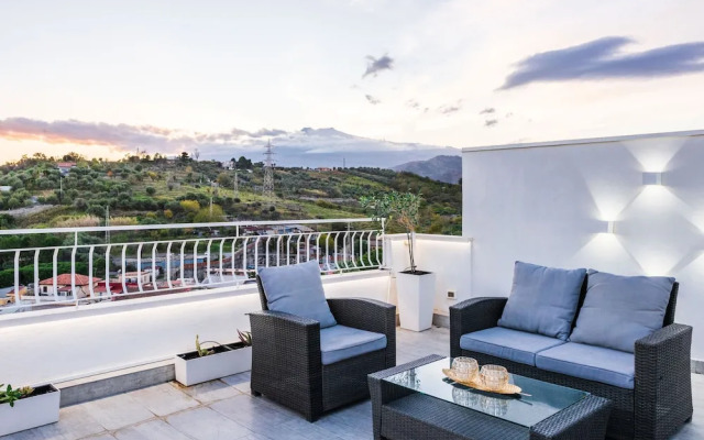 Azzurra Seaview House with Terrace
