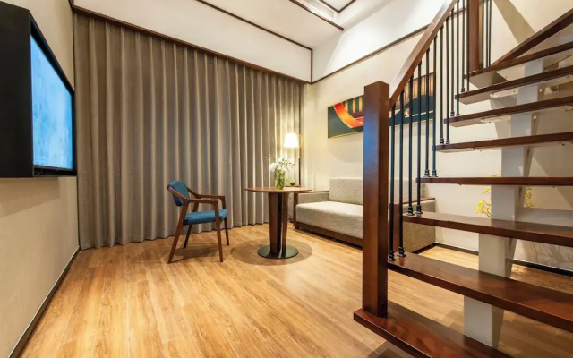 SSAW Boutique  Shanghai Chengman Huangpu Rive