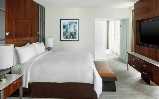 JW Marriott Marquis Miami