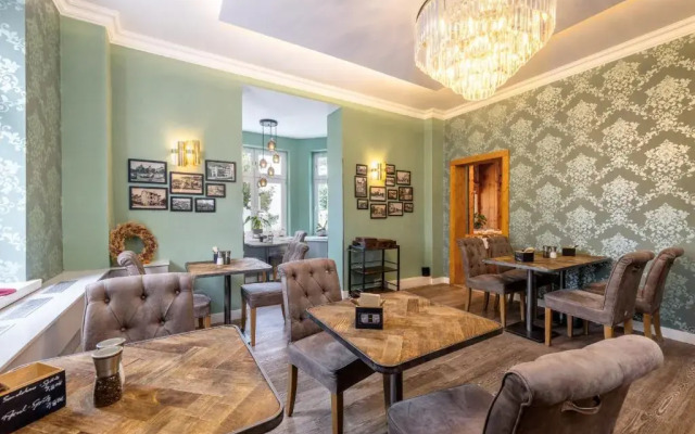 Strandhotel zur Promenade
