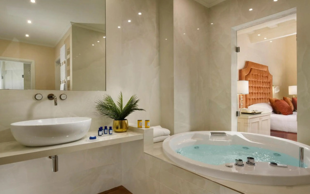 San Firenze Suites & Spa