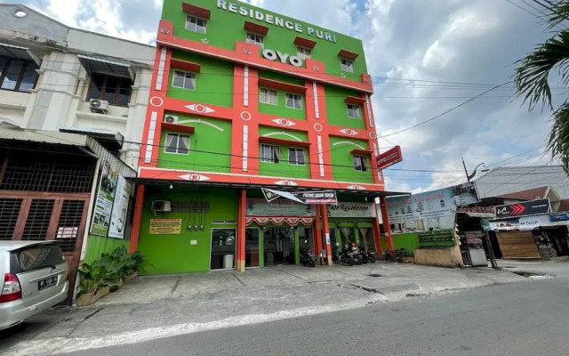 Capital O 93285 Residence Hotel Syariah